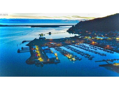 501 E Garibaldi Ave unit 8, Garibaldi, OR 97118 - photo 2