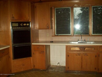 1214 W State St, Archbald, PA 18403 - photo 3