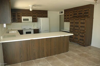 dahl home 022