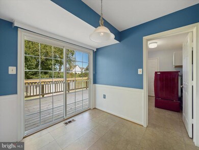 378 Prides Crossing, Shenandoah Junction, WV 25442 - photo 7