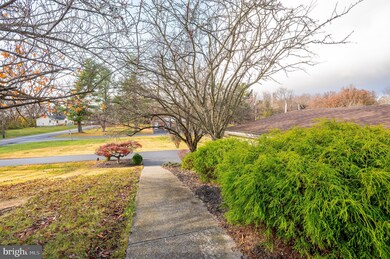 1217 Henshaw Rd, Bunker Hill, WV 25413 - photo 7