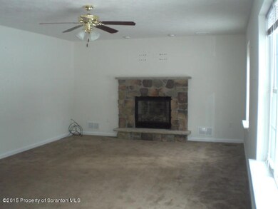 1002 Laurel Rd, Pocono Summit, PA 18346 - photo 3