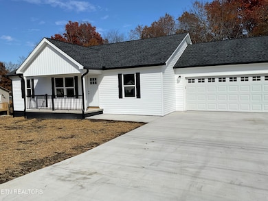 115 E Ridge Dr, Crossville, TN 38555 - photo 3