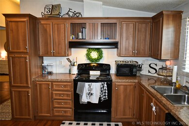 995 N 4250 Rd, Hugo, OK 74743 - photo 6