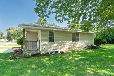 200 E 38th-07 (1)