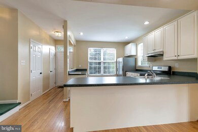 523 Bullock Ave, Conshohocken, PA 19428 - photo 6