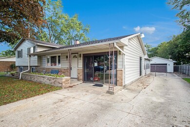 1302 Cantondale Ln, Mishawaka, IN 46544 - photo 2