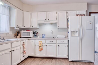 200 N Dutcher St, Corunna, MI 48817 - photo 3