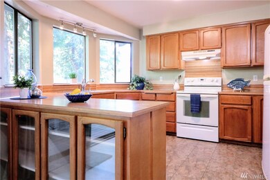 15907 Lawrence Place SE, Yelm, WA 98597 - photo 6