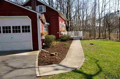 345 Winter St, North Greenbush, NY 12018 - photo 2