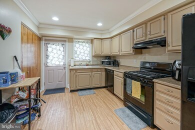 1634 Atlantic Ave, Williamstown, NJ 08094 - photo 5