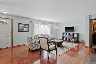 25 Rosewood Dr, Maryville, IL 62062 - photo 7