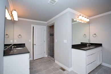 38 Leona Dr, Bella Vista, AR 72715 - photo 5