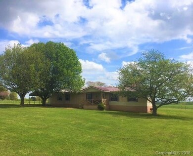 148 Wise Rd, Lincolnton, NC 28092 - photo 2