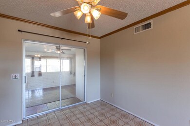Kitchen (4)-SMALL