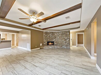 3623 Abinger Ln, Houston, TX 77088 - photo 4