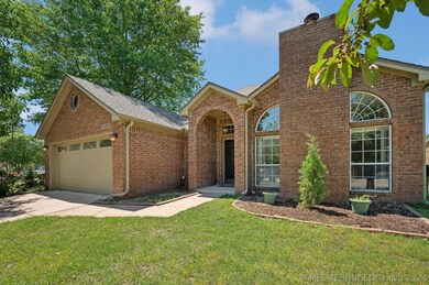 3812 S Poplar Ave, Broken Arrow, OK 74011 - photo 2