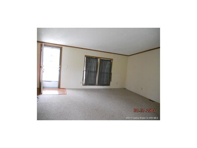 1500 Edgewood Dr, Jeffersonville, IN 47130 - photo 4