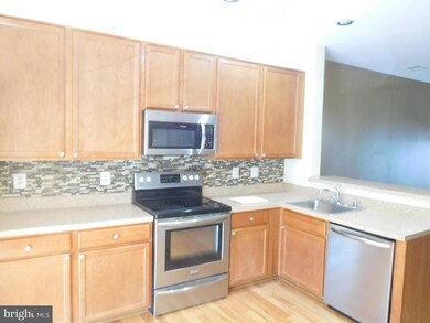 2496 Revere Ct, Crofton, MD 21114 - photo 4