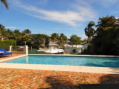 461 S Mashta Dr, Key Biscayne, FL 33149 - photo 2