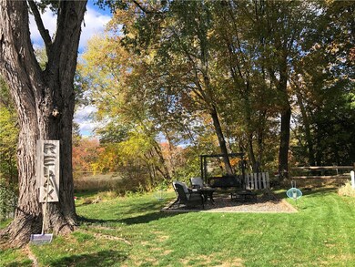 76 Pine Swamp Rd unit 1, Cumberland, RI 02864 - photo 5