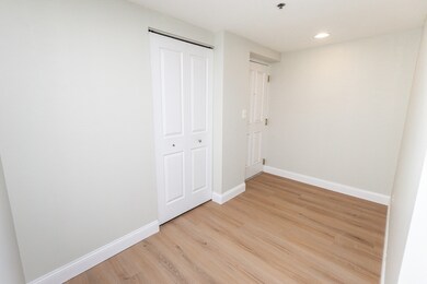 Regatta Riverview Residences unit 1224, Cambridge, MA 02141 - photo 3