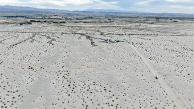 37999 Indian Trail, Twentynine Palms, CA 92277 - photo 5