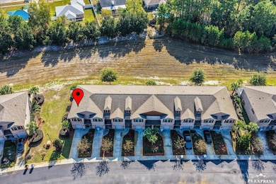 8837 Brown Pelican Cir, Navarre, FL 32566 - photo 3