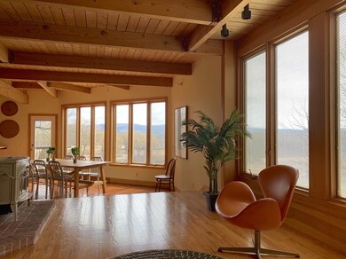 1460 S East St, Amherst, MA 01002 - photo 7