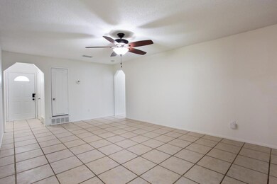 6401 Dorchester Trail, North Richland Hills, TX 76182 - photo 4