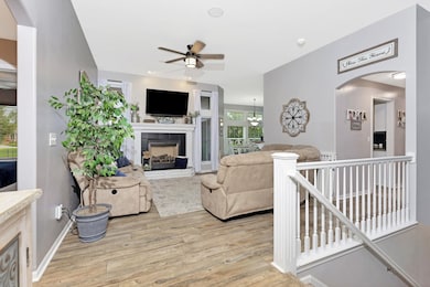 812 N Bel Arbor Ct, Derby, KS 67037 - photo 4