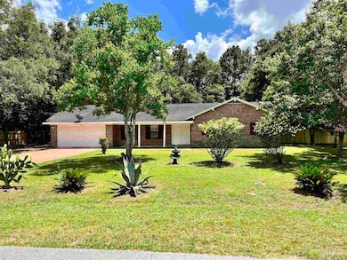 5905 Pamela Dr, Milton, FL 32570 - photo 2