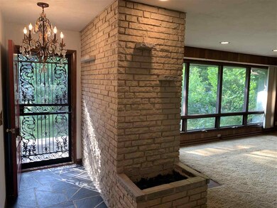 2386 W Hill Dr, Fitchburg, WI 53711 - photo 7