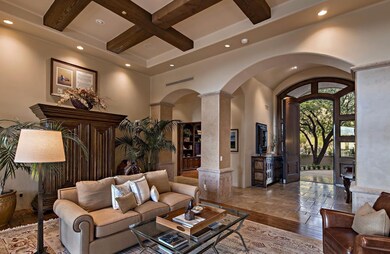 009_Foyer Entry ~ LIving