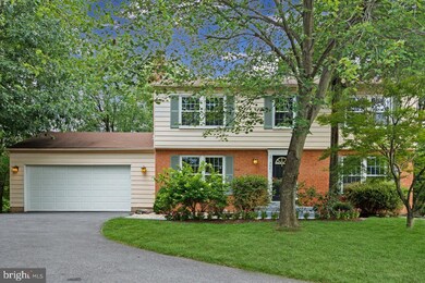 12641 Etruscan Dr, Herndon, VA 20171 - photo 2