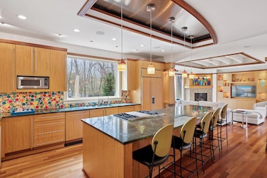 20895 Spencer Ln, Excelsior, MN 55331 - photo 4