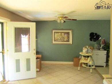 1219 Harvey Dr, Wichita Falls, TX 76302 - photo 3