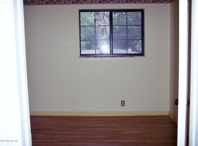 8636 Burkhall St, Jacksonville, FL 32211 - photo 5