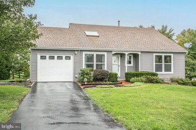 1004 Rill Rd, Reading, PA 19606 - photo 2