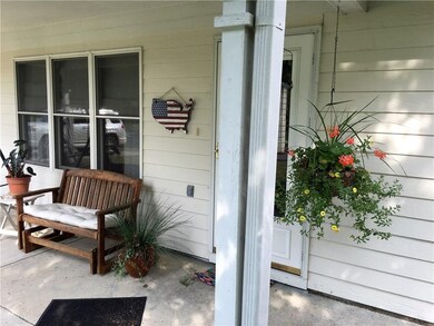 412 Parkview Dr, Whiteland, IN 46184 - photo 4