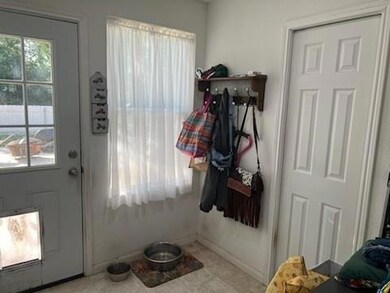 201 Butler St, Trenton, TX 75490 - photo 4