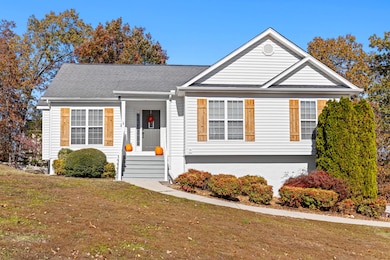 6183 Gibbs Ln, Ooltewah, TN 37363 - photo 6