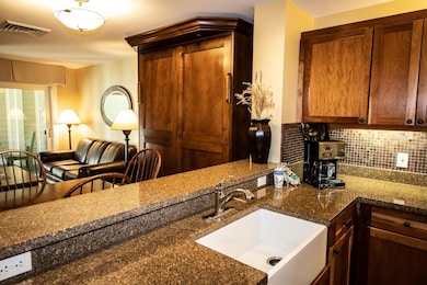 721 Qtr I V Adams House, Ludlow, VT 05149 - photo 5