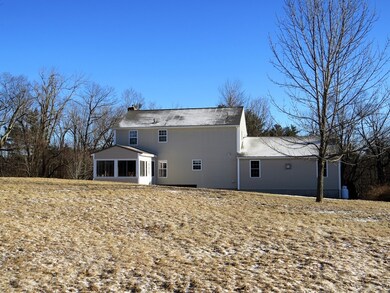 62 Emerald Rd, Rutland, MA 01543 - photo 2