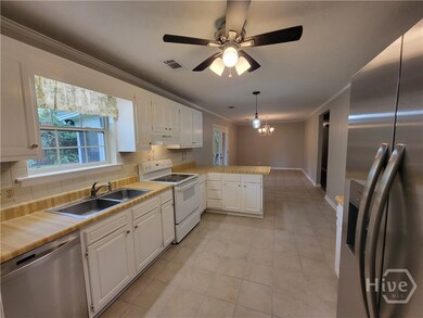 1118 Cobb Rd, Savannah, GA 31410 - photo 4