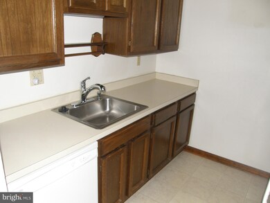 44763 Woodlake Ct unit 701, California, MD 20619 - photo 5