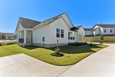 105 Antoinette Way unit 102, San Marcos, TX 78666 - photo 2