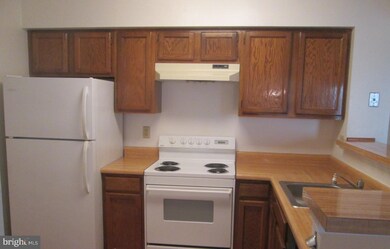 1611 Carriage House Terrace unit D, Silver Spring, MD 20904 - photo 2