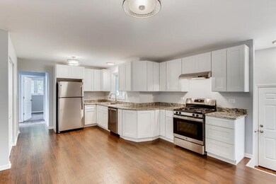 3711 Meadow Dr, Rolling Meadows, IL 60008 - photo 4