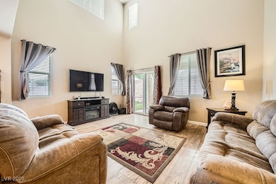 Soaring ceilings and new made made hardwood floori